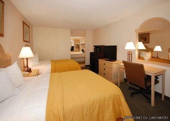 Quality Hotel Morehead City Near Atlantic Beach Room photo